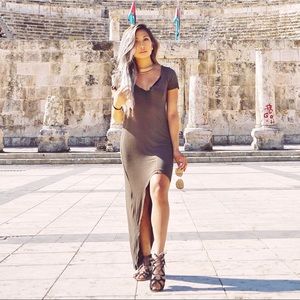 Go live high-low maxi dress